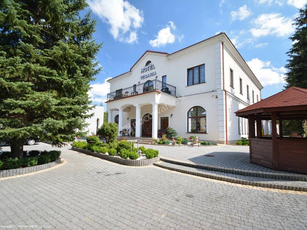 Dworek Vesaria Lublin Exteriör bild