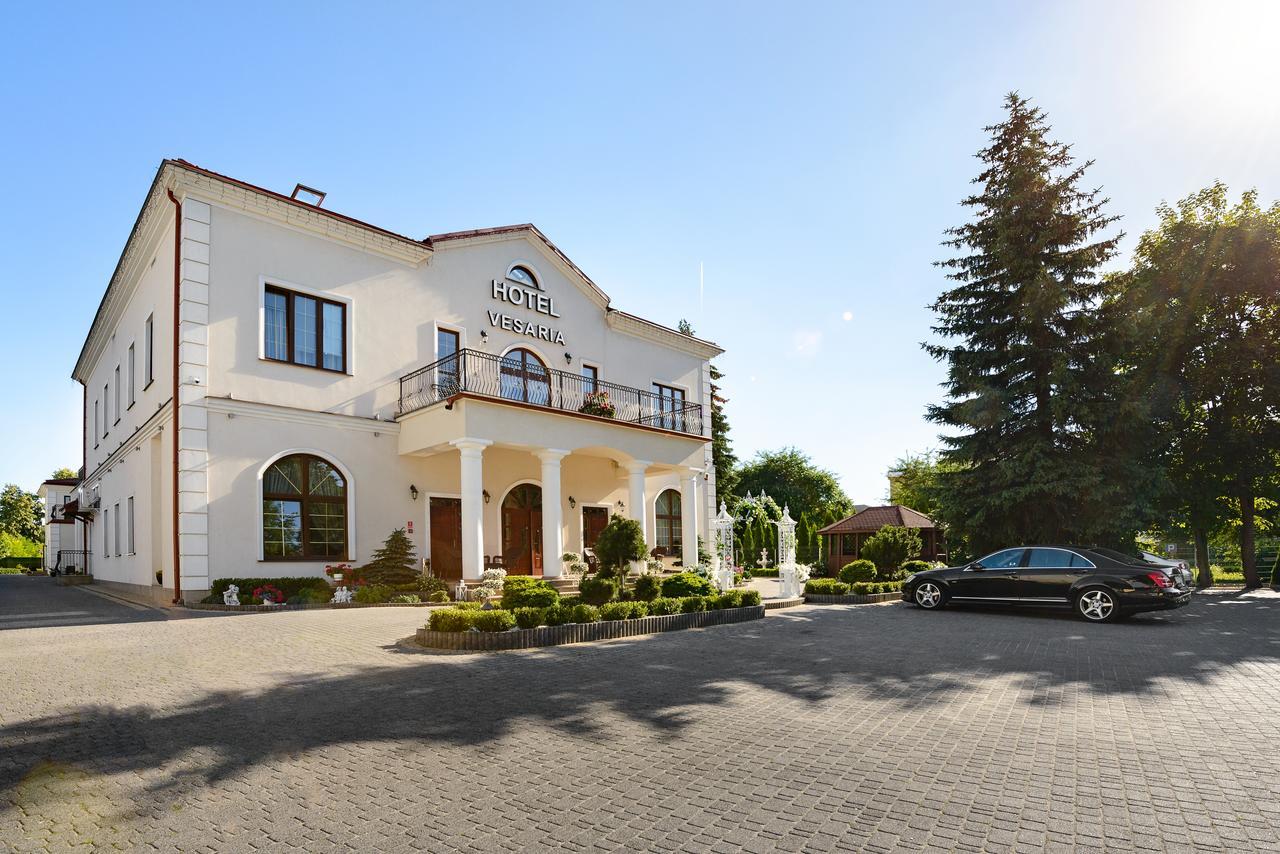Dworek Vesaria Lublin Exteriör bild